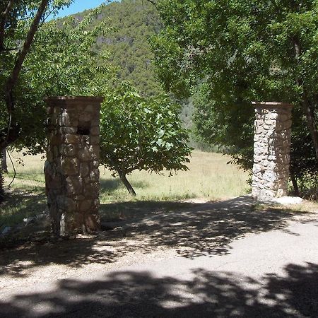 Agriturismo Il Palazzetto Lejlighed Campello sul Clitunno Eksteriør billede