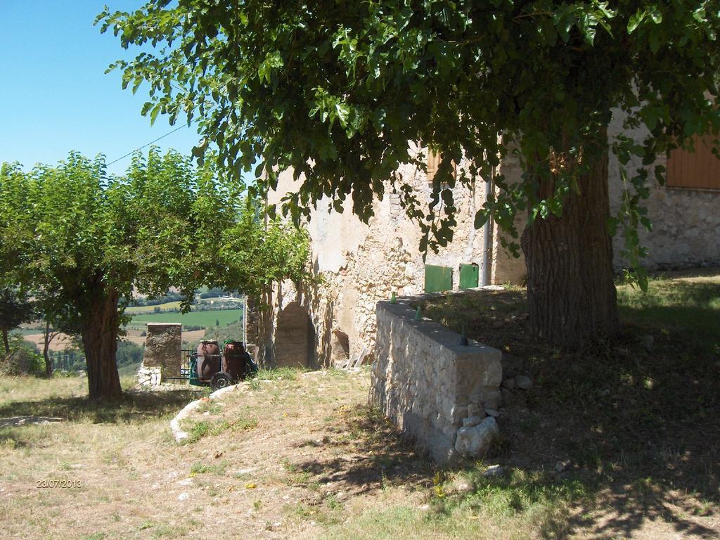 Agriturismo Il Palazzetto Lejlighed Campello sul Clitunno Eksteriør billede